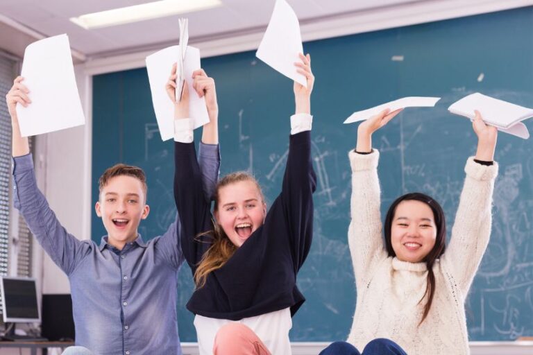 How To Pass English Language GCSE Achieve Top Marks how-to-pass-english-language-gcse-achieve-top-marks