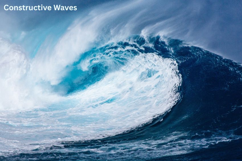 constructive vs destructive waves