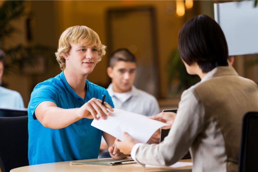 What A Levels Do You Need for Medicine? A Simple Guide Medical School Admission Tests